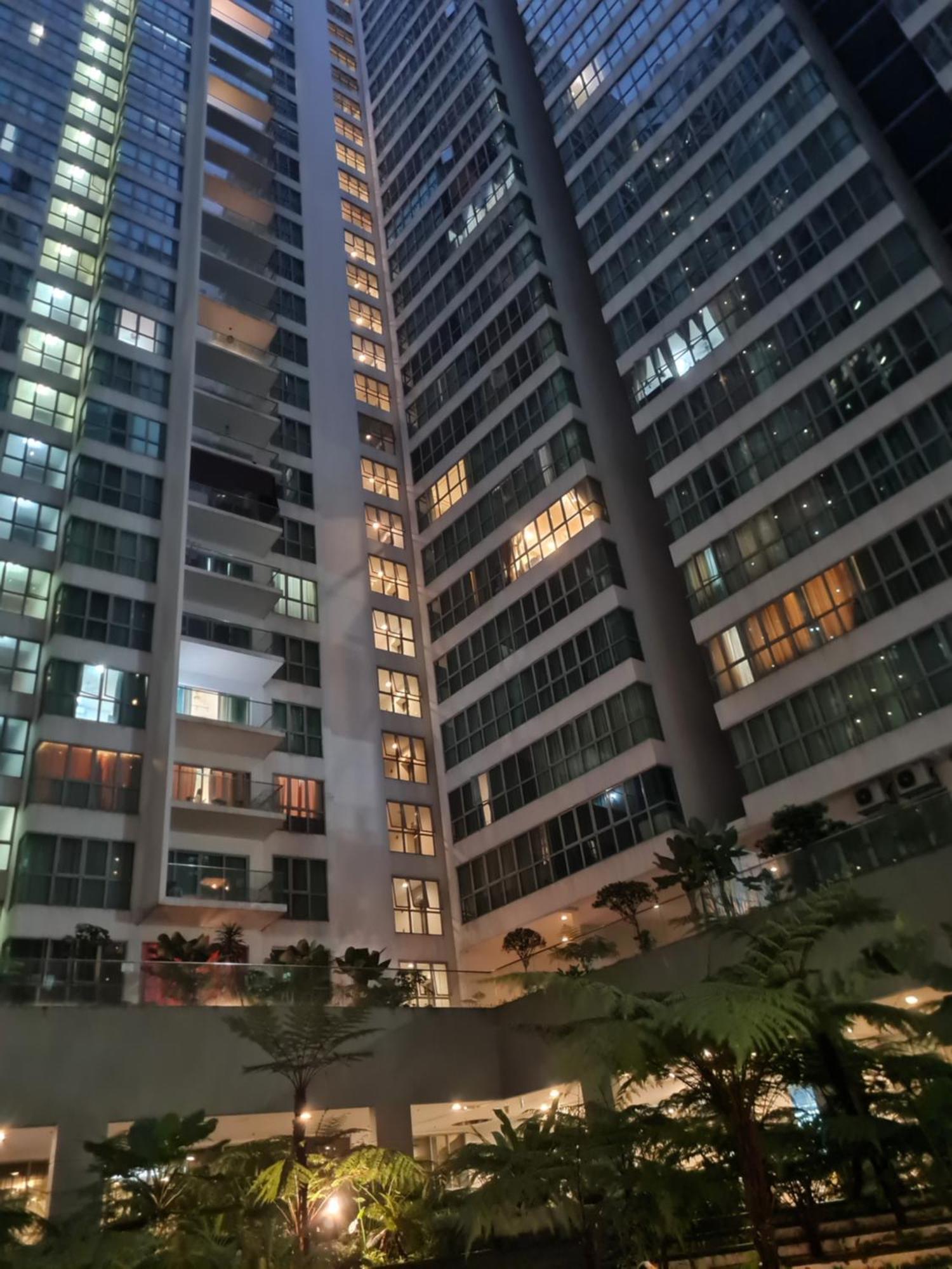 Hostel At Regalia Sky Pool Kuala Lumpur Exteriör bild